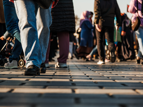 How to Create a Gratitude Practice That Sticks: Tips for Busy People